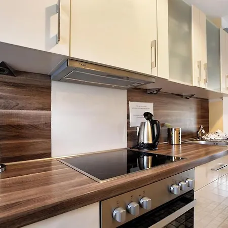 Holiday home Family Getaway In Tinnum 3 Bedrooms, 2 Baths, Sleeps 7
