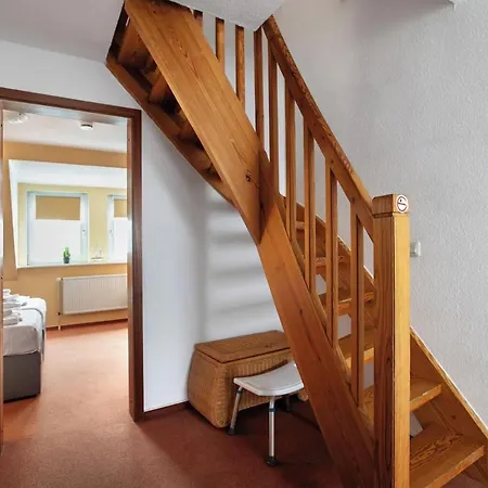 Vakantiehuis Family Getaway In Tinnum 3 Bedrooms, 2 Baths, Sleeps 7 *