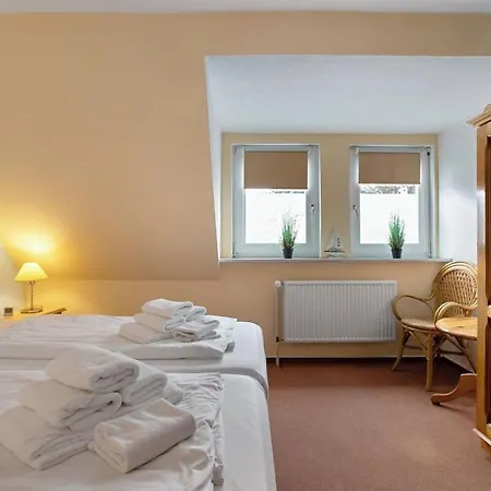 Family Getaway In Tinnum 3 Bedrooms, 2 Baths, Sleeps 7 *